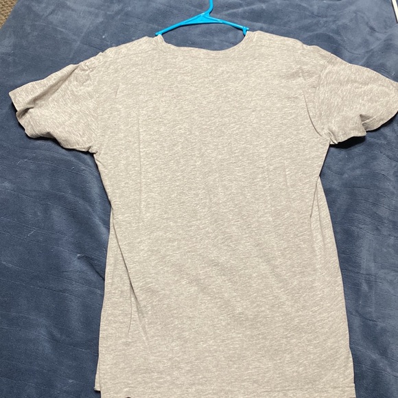 YETI logo tshirt - Picture 2 of 3